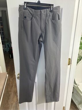 Vineyard Vines Men's Gray Chinos